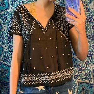 AEO BOHO SHEER EMBROIDERED FLOWERS TIE BLOUSE